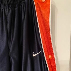 Vintage Nike tearaway pants 🧡